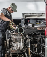 Car Engine Repair Shop Dubai