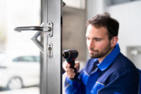 Locksmiths in Leeds - Reliable & Affordable Services | RemsLocksmithLeeds