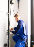 Reliable Garage Door Repair Service Provider Near You in Charleston | Fast & Affordable
