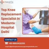 Top Knee Replacement Specialist in Medanta Hospital