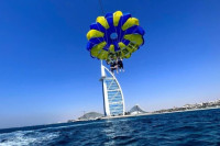 Parasailing In Dubai
